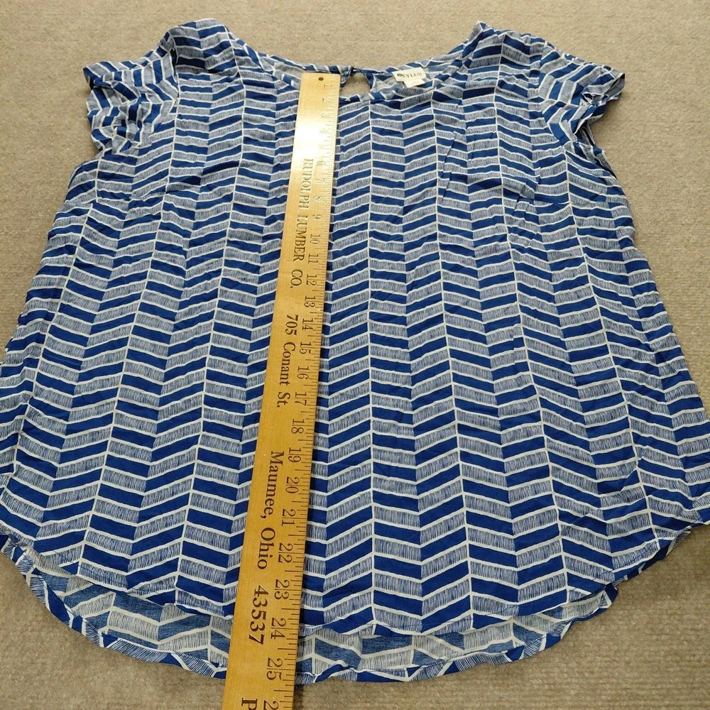 Stylus Blue White Geomtric Short Sleeve Blouse Keyhole Women's XL Coastal Beach - Picture 6 of 10